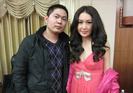 广州天顺与明星合影